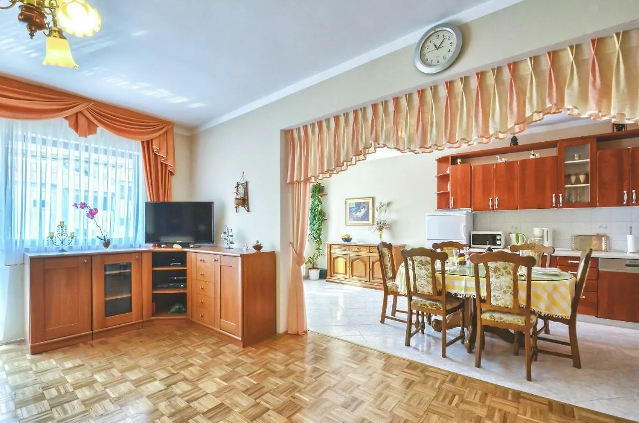 Apartment Pecirep PUY Pula